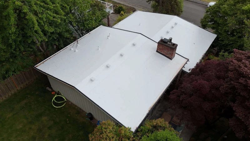 Lynnwood Flex PVC Roofing in White